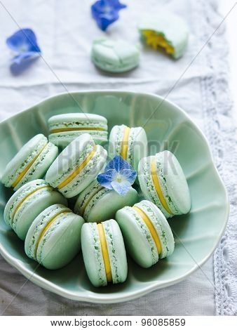 Makarons matcha