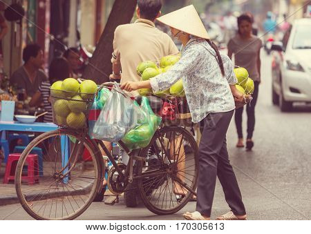 vietnamese street  vendor