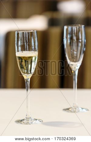 champagne glasses
