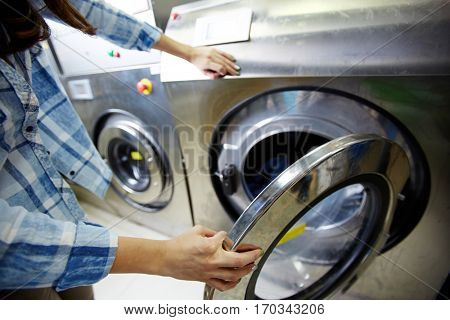 Process of washing clothes