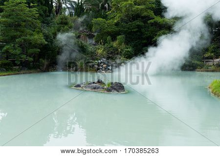 Shiraike Jigoku, hot springs in Beppu of Japan