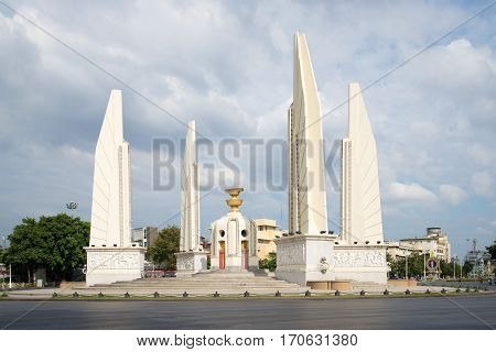 BANGKOK, THAILAND - JANUARY 03, 2017: The Democracy Monument on the Boulevard Thanon Ratchadamnoen cloud day