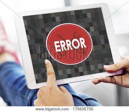 Error Something Went Wrong Under Construction Concept
