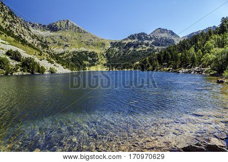Lake National Park Aiguestortes Estany Llong to 2000 m. high