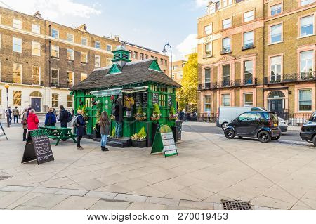 London. November 2018. A View Of A Cabmans Shelter On Russell Square In London