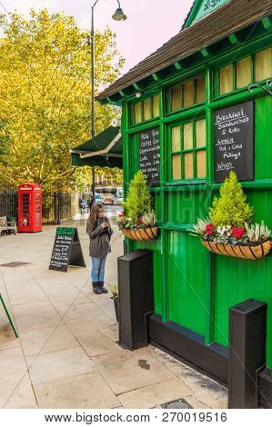London. November 2018. A View Of A Cabmans Shelter On Russell Square In London