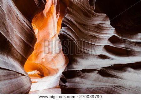 Amazing View And Closeup Of Antelope Canyon, Page, Arizona, Usa