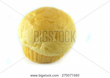 Cup Cake Isolated / Round Bread Of Plain Muffins Style Cake For Snack Isolated On White Background