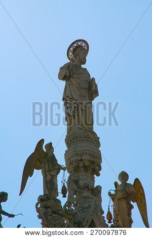 Venice, Basilica San Marco, Statue Of The Facade With A Perforated Halo And Angels With Thuribles