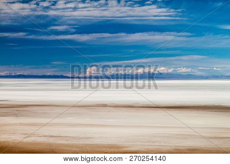 Largest Salt Flat In The World - Salar De Uyuni, Bolivia