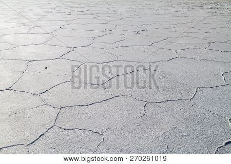 Surface Of Worlds Biggest Salt Plain Salar De Uyuni, Bolivia