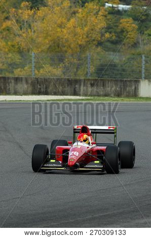 Mugello, It, November, 2007: Unknown Run With Historic Ferrari F1 F93a Ex Jean Alesi During Finali M