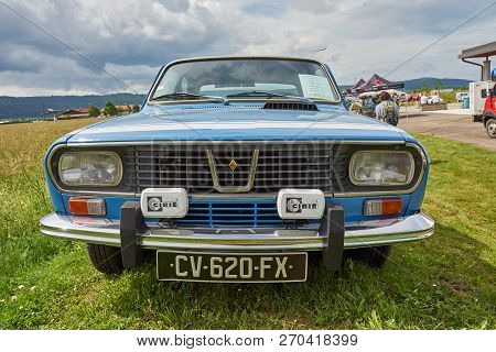 Houtaud/franche Comté/france/june 2018 : Blue 1974 R12 Gordini Parks At An Oltimer Car Rallye