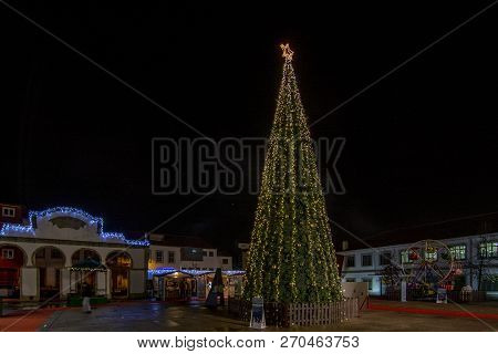 Decoration And Lighting Of  ¨bragança, Terra Natal E De Sonhos¨.