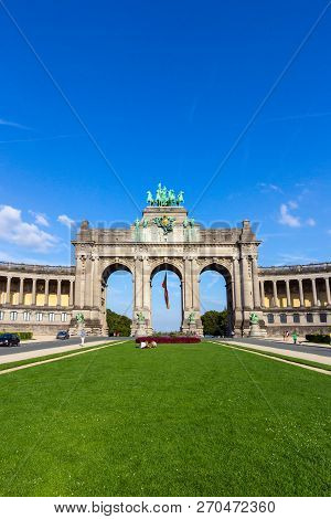 Brussels, Belgium- Jul 30, 2014: Triumphal Arch In The Parc Du Cinquantenaire, Brussels, Belgium