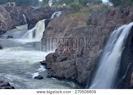 Hogenakkal Falls - The Niagara Falls Of India