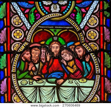 Monaco - November 13, 2018: Stained Glass In The Cathedral Of Monaco, Depicting Jesus And The Apostl