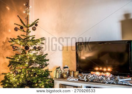 Merry Christmas Beautiful Living Room Tree Setup Aith Gifts Decorated For Happy Holidays At Home