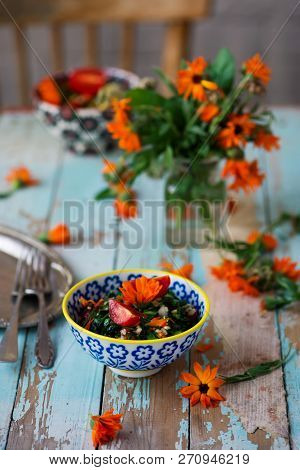 Wild Spring Green Tabouli .style Rustic.selective Focus