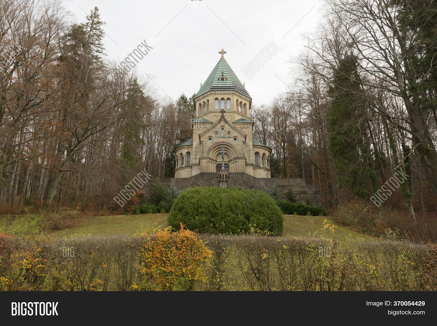 Votive Chapel King Image & Photo (Free Trial) Bigstock