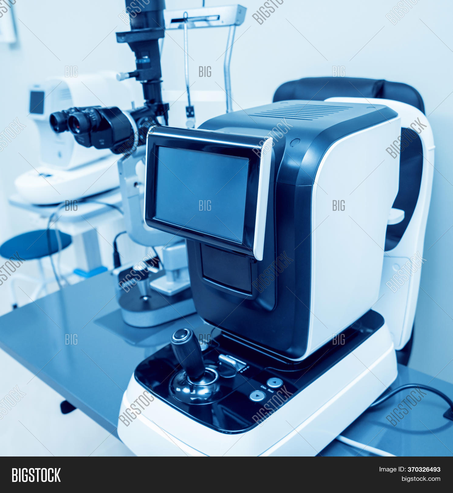 Refractometry Image & Photo (Free Trial) Bigstock