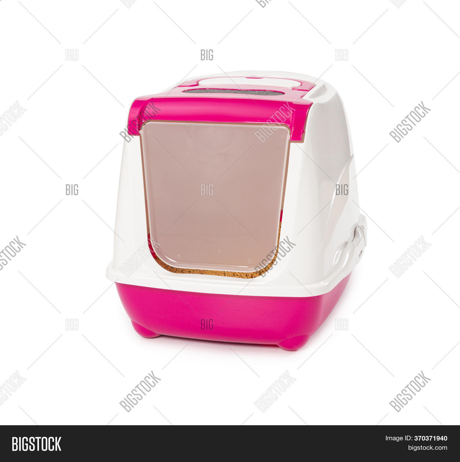 Enclosed Litter Box Image & Photo (Free Trial) Bigstock