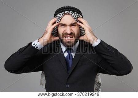 Sick Young Bearded Arabian Muslim Businessman In Keffiyeh Kafiya Ring Igal Agal Classic Black Suit S