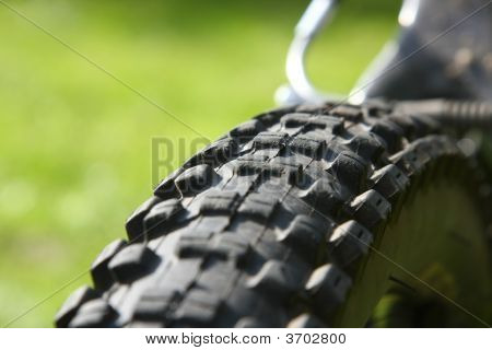 自転車タイヤのトレッドのクローズ アップ