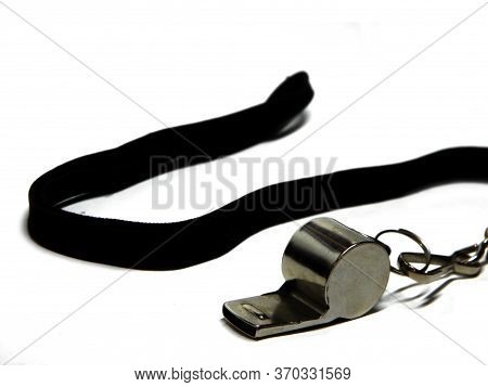 Aluminum Sports Whistle With Black Cord For Trainer