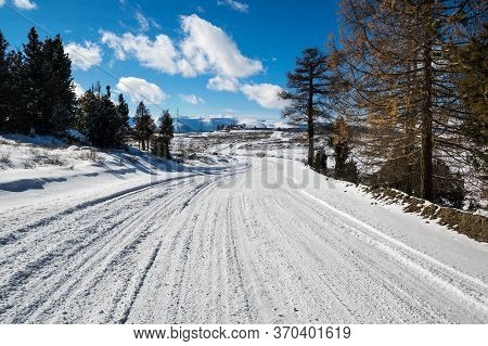 View Of Ulagan Highlands In Altay Mountains In The Winter, Siberia, Russia