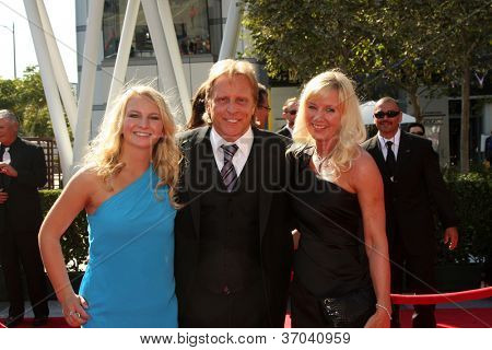 Sig Hansen Images, Illustrations & Vectors (Free) - Bigstock