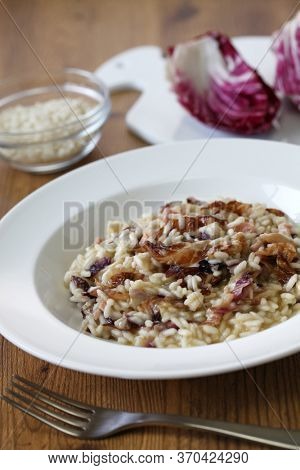 radicchio al risotto, italian cuisine