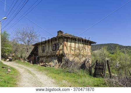 Staro Stefanovo, Bulgaria - April 9, 2014: Old Houses At Historical Village Of Staro Stefanovo, Love