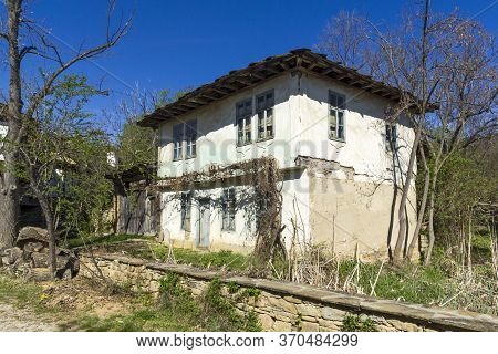 Staro Stefanovo, Bulgaria - April 9, 2014: Old Houses At Historical Village Of Staro Stefanovo, Love