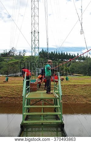 Bukidnon, Ph - Feb 6 - Dahilayan Eco Adventure Park Dropzone Sky Swing Metal Pit On February 6, 2013
