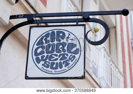 Bordeaux , Aquitaine / France - 05 05 2020 : Ripcurl Logo For Surf And Skate Clothes Sign Of Shop St