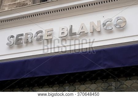 Bordeaux , Aquitaine / France - 05 12 2020 : Serge Blanco Shop Sign Logo For French Rugby Sporty Clo