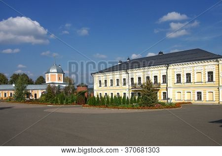 Village Novyy Byt, Chekhov District, Russia - September, 2019: The Monastery Of The Ascension Of Dav