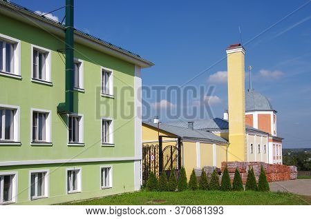 Village Novyy Byt, Chekhov District, Russia - September, 2019: The Monastery Of The Ascension Of Dav