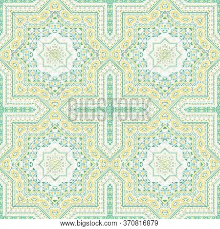 Cute Victorian Majolica Tile Seamless Rapport. Geometric Texture Vector Patchwork. Rug Print Design.