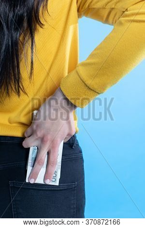 A Cash File In The Back Pocket Is A Sign Of Financial Wealth.