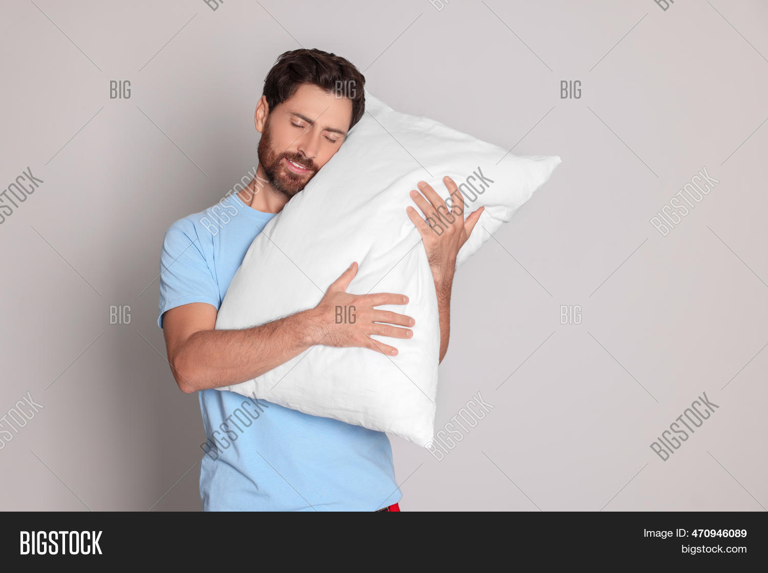 stylish sleeper for man