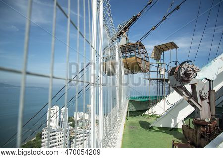 Thailand Pattaya Jomtien Cable Car