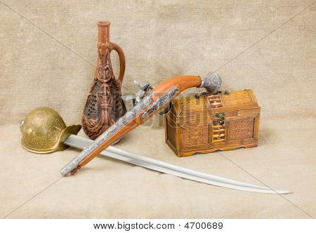 Butelki, Rapier, miecz, pistolet i klatki piersiowej
