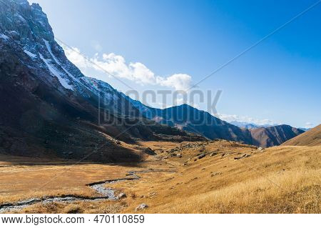 Mountain Landscape In Juta Trekking Area Landscape With Snowy Mountains In Sunny Autumn Day - Popula