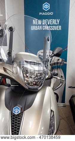 Bordeaux , Aquitaine  France - 20 01 2023 : Piaggio Dealership New Beverly Urban Crossover Brand Log