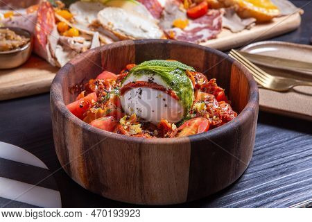 Italian Buratta Salad
