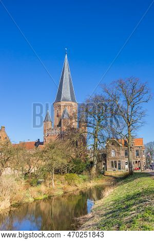 Canal In Front Of The Drogenapstoren Tower In Zutphen, Netherlands