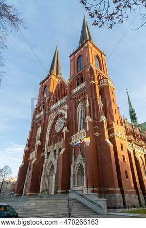 The Archcathedral Basilica Of The Holy Family Is A Neo-gothic, Three-nave Church In Czestochowa