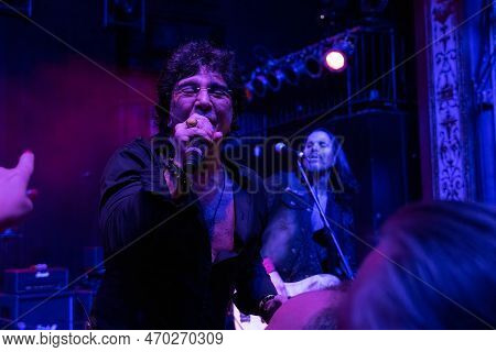 Mt. Clemens, Michigan -usa- January 28, 2023: Xyz Performing At The Emerald Theatre As Special Guest